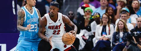 Heat vs. Pistons predictions, odds, line, spread: 2022 .